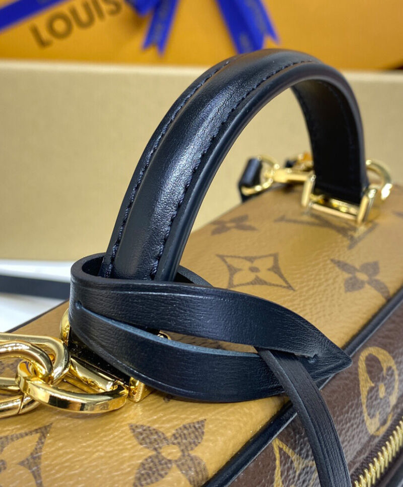 Louis Vuitton Vanity Chain Pouch M47125 Brown